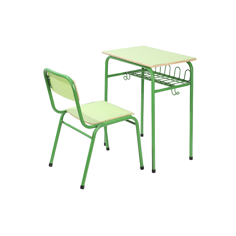Mesa y silla de estudio