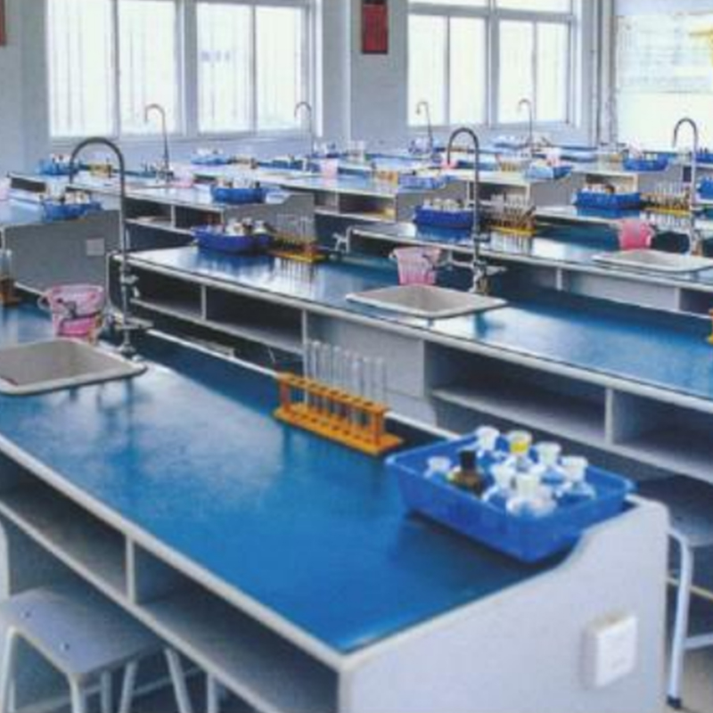 Tabla de experimentos de química de laboratorio